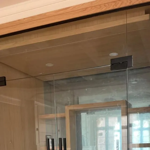 Wine cellar glass enclosure